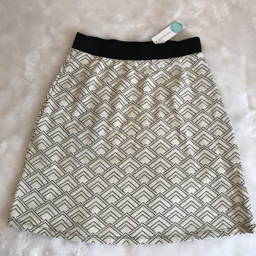 Stitch Fix Gilli Shelli Printed Aline Skirt size M